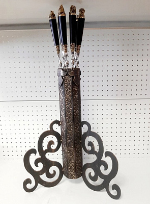 Тубус кованый с орнаментом - подставка для шампуров