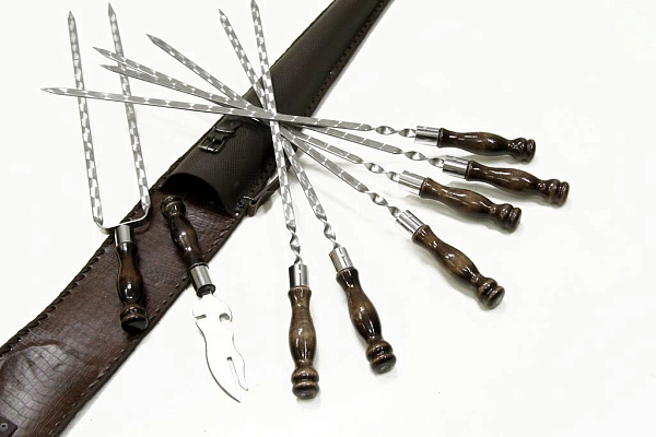 Набор шампуров Премиум в кожаном чехле