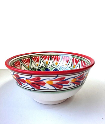 Коса (косушка) фарфоровая Риштан, средняя красная