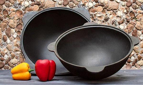 Казан чугунный с крышкой 10 л узбекский плоское дно