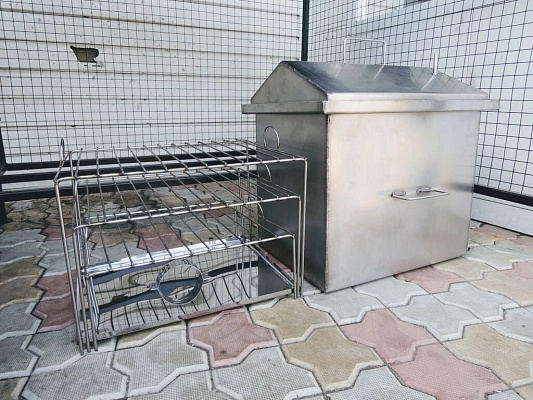 Коптильня домиком 450*300*200