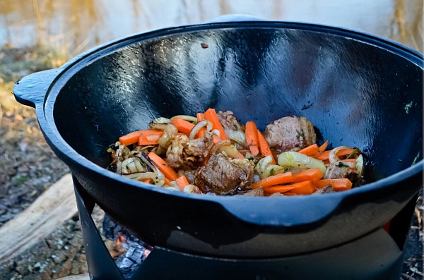 Казан чугунный с крышкой 10 л узбекский плоское дно