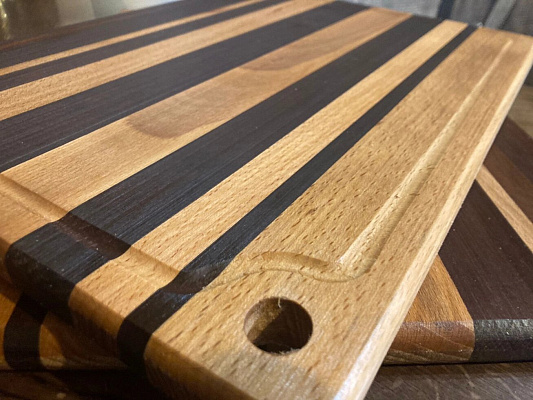 Доска разделочная "ЗЕБРА" с отверстием и жироприемником